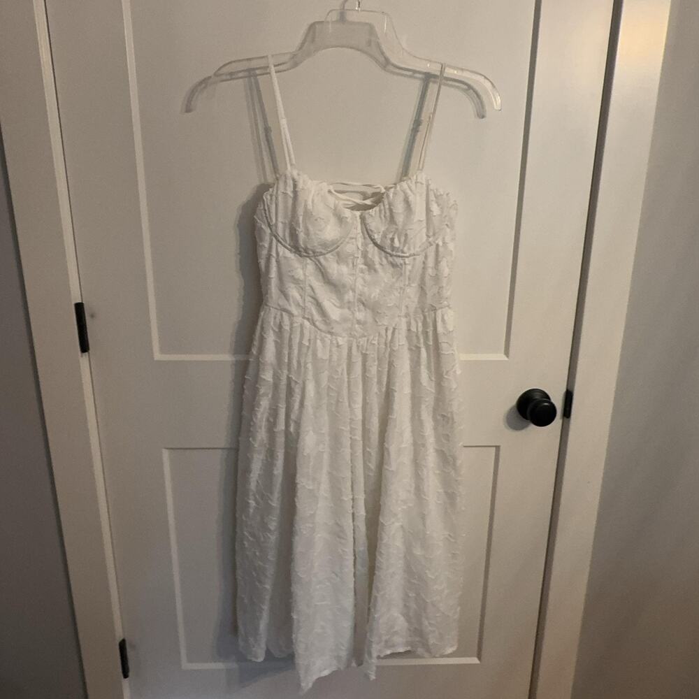 THIRTY/THIRTY LA Dress Sz L White Floral Jacquard Midi Sundress Pockets Strappy